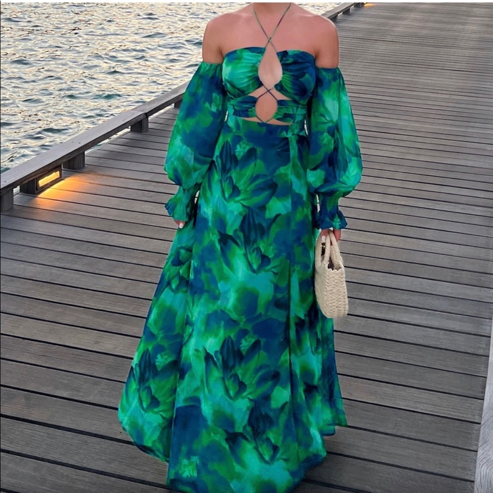 NWT Runaway Karma Green Floral Maxi (Sold out elsewhere) - Picture 3 of 5